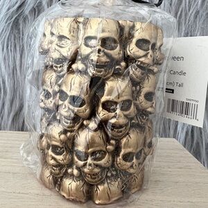Gold Skull Bleeding Candle NWT